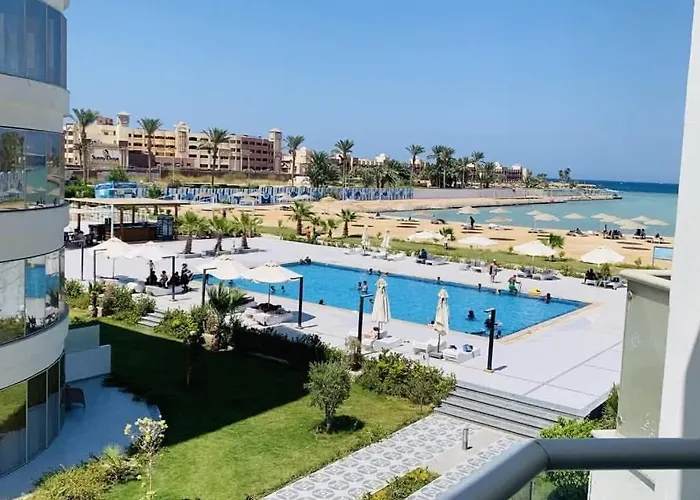 فندقي C408 بفندق ومنتجع سكاندك * Hurghada